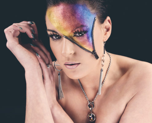 Extreme Makeup Reissverschluss