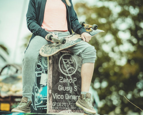 Skatergirl outtake aus einem Freitagabendshooting